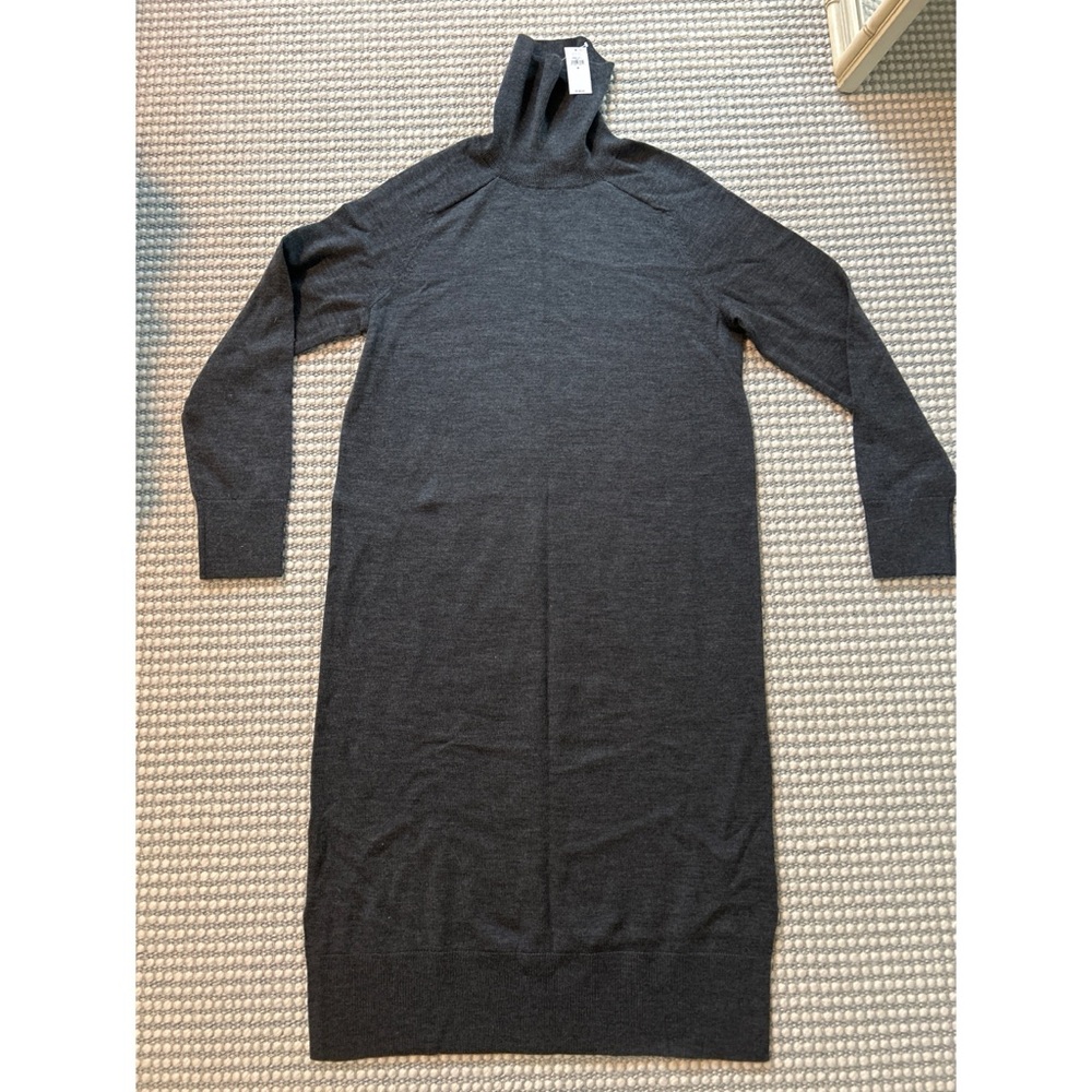 NWT Banana Republic Sweater Dress, Size M